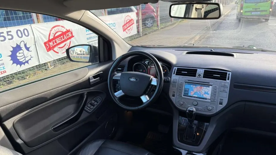 FORD Kuga -