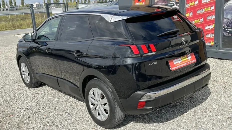 PEUGEOT 3008 -