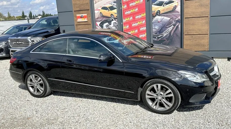 MERCEDES-BENZ E Klasa -