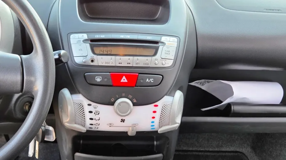 TOYOTA Aygo -
