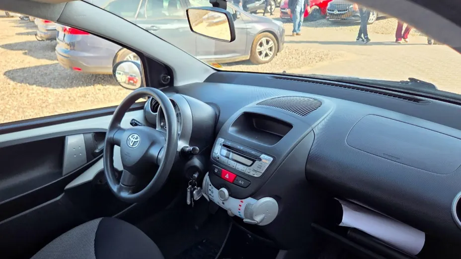 TOYOTA Aygo -