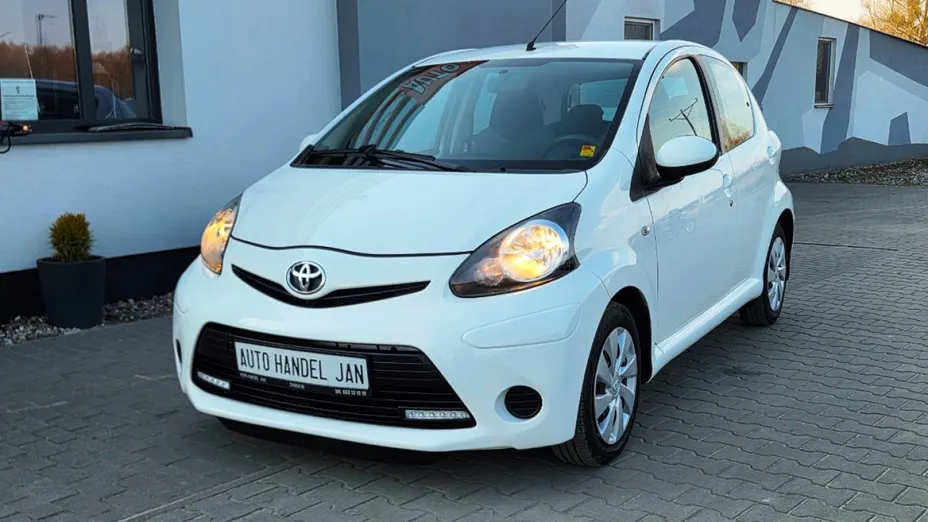 TOYOTA Aygo -