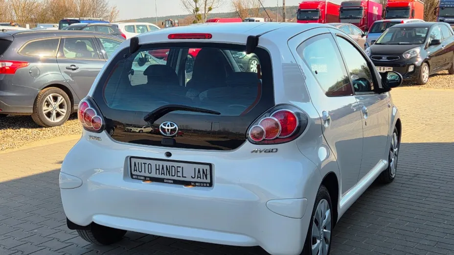 TOYOTA Aygo -