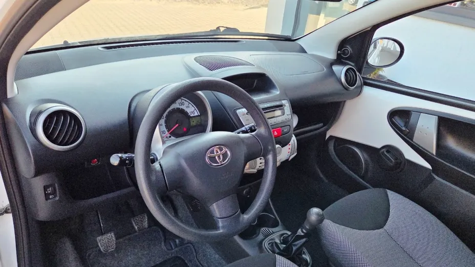 TOYOTA Aygo -