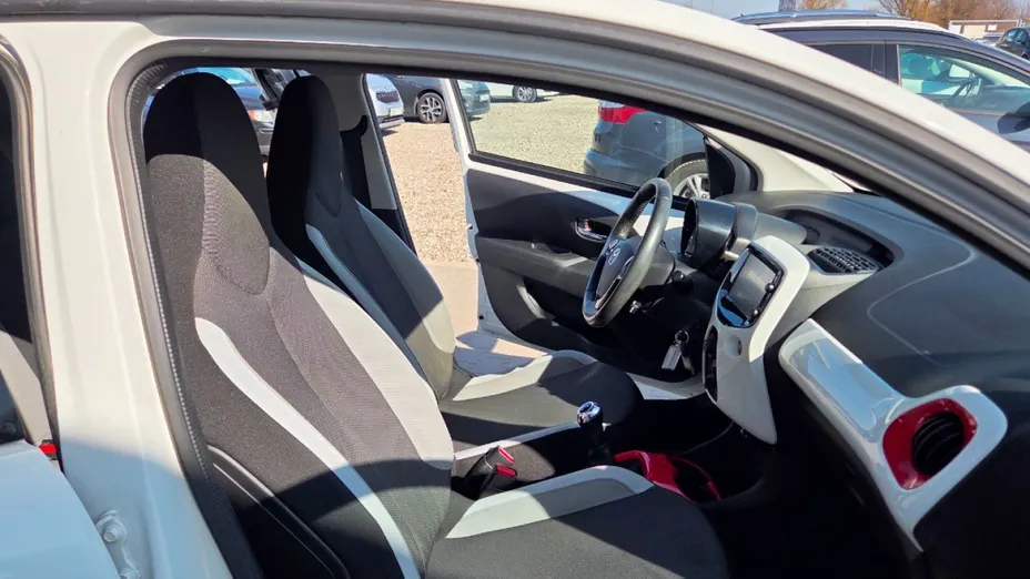 TOYOTA Aygo -