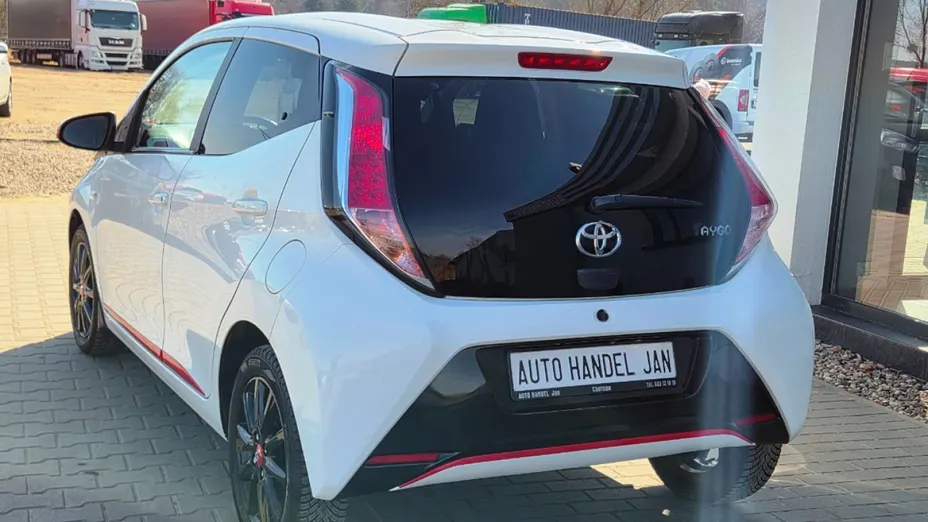 TOYOTA Aygo -