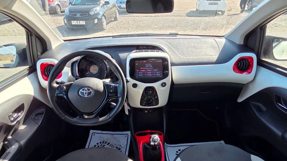 TOYOTA Aygo -