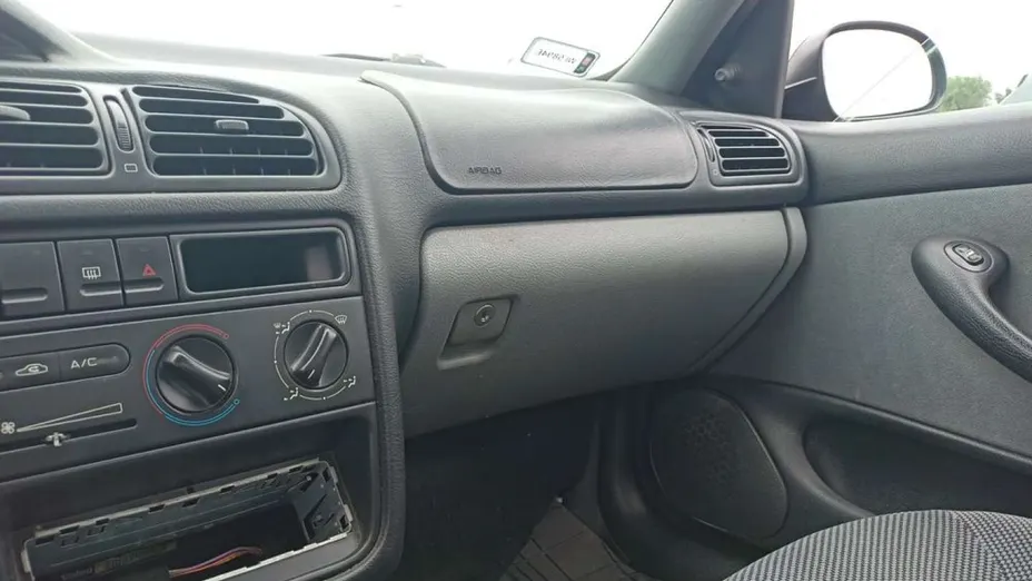 PEUGEOT 406 -