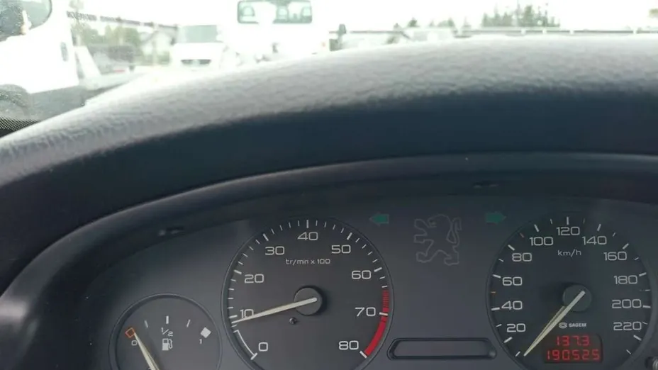 PEUGEOT 406 -