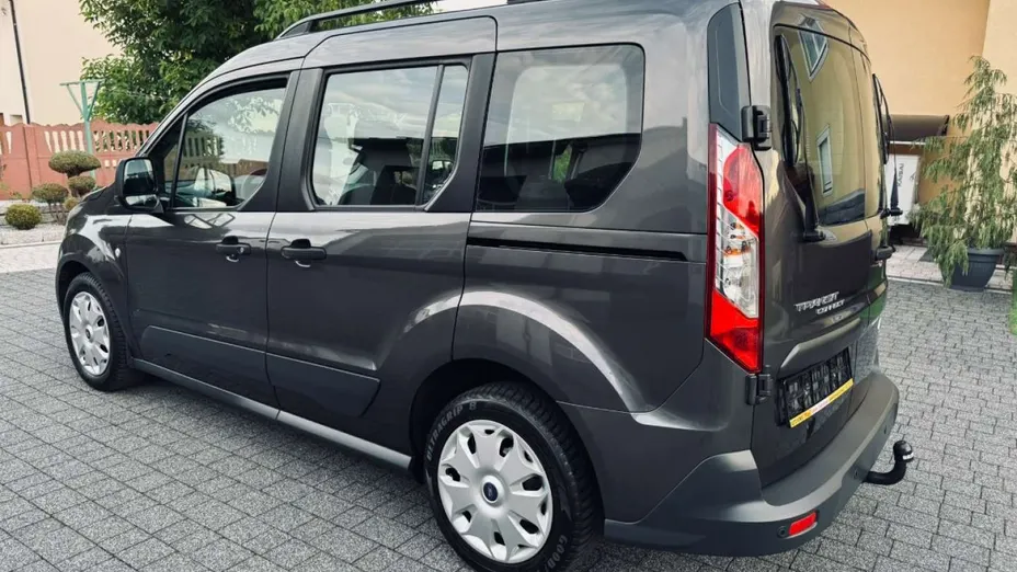 FORD Tourneo Connect -