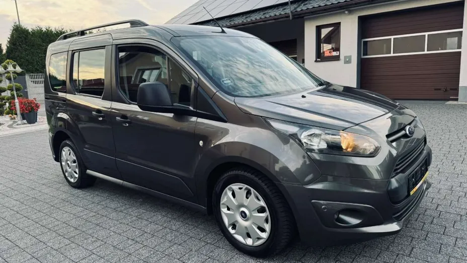 FORD Tourneo Connect -