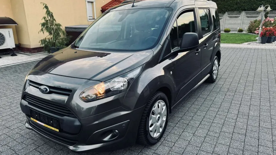 FORD Tourneo Connect -
