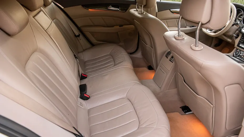 MERCEDES-BENZ CLS -