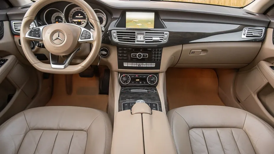 MERCEDES-BENZ CLS -