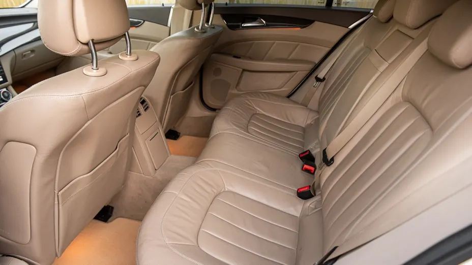 MERCEDES-BENZ CLS -