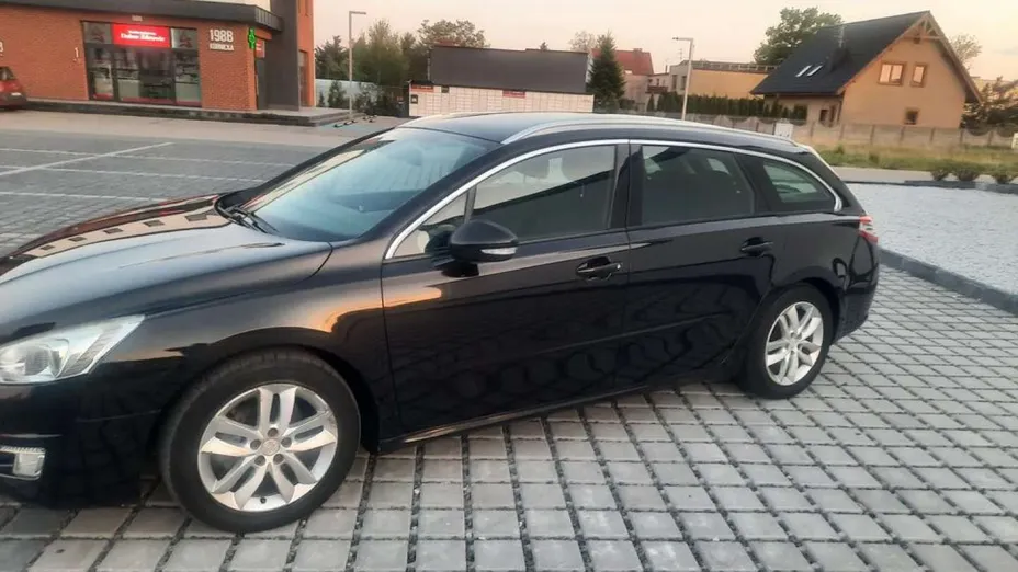 PEUGEOT 508 -