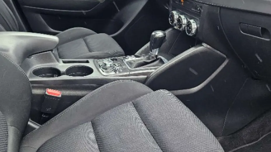 MAZDA CX-50 -