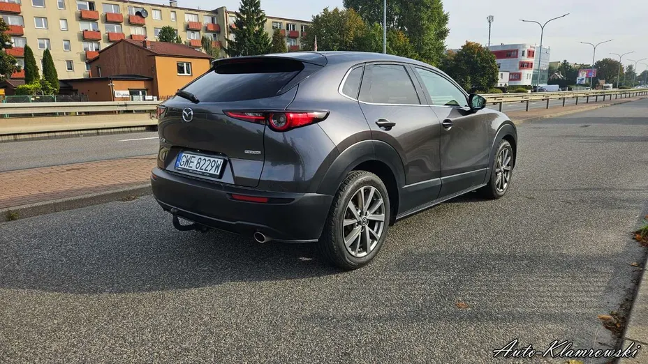 MAZDA CX-30 -
