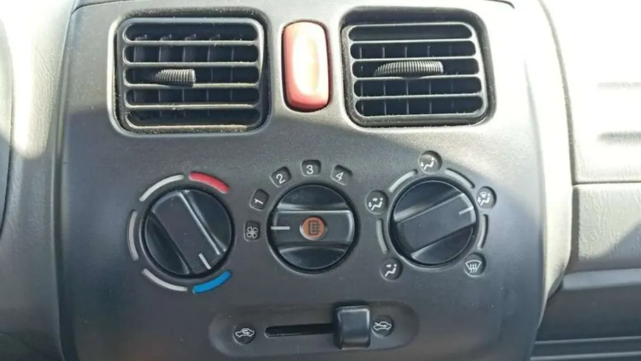 OPEL Agila -