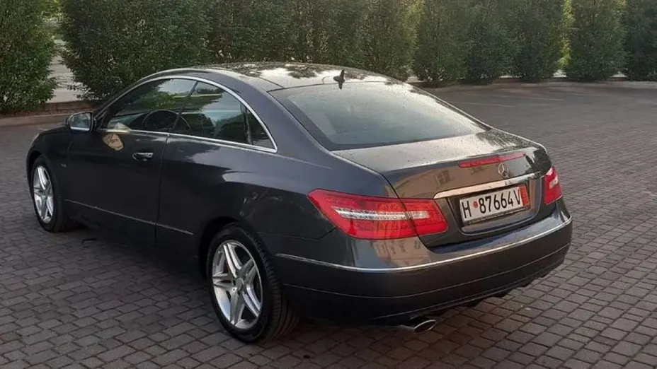 MERCEDES-BENZ E Klasa -