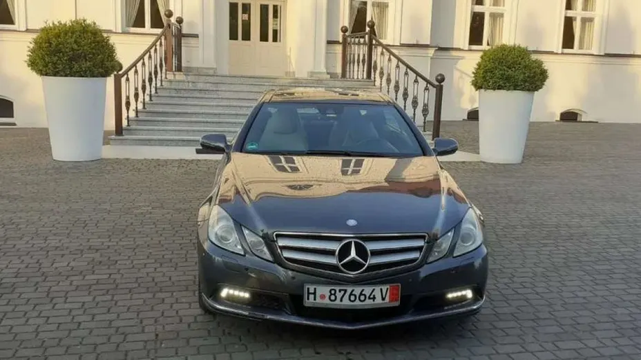 MERCEDES-BENZ E Klasa -