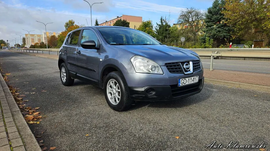 NISSAN Qashqai -