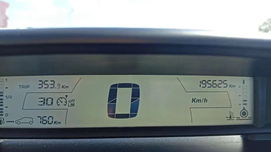 CITROEN C4 -