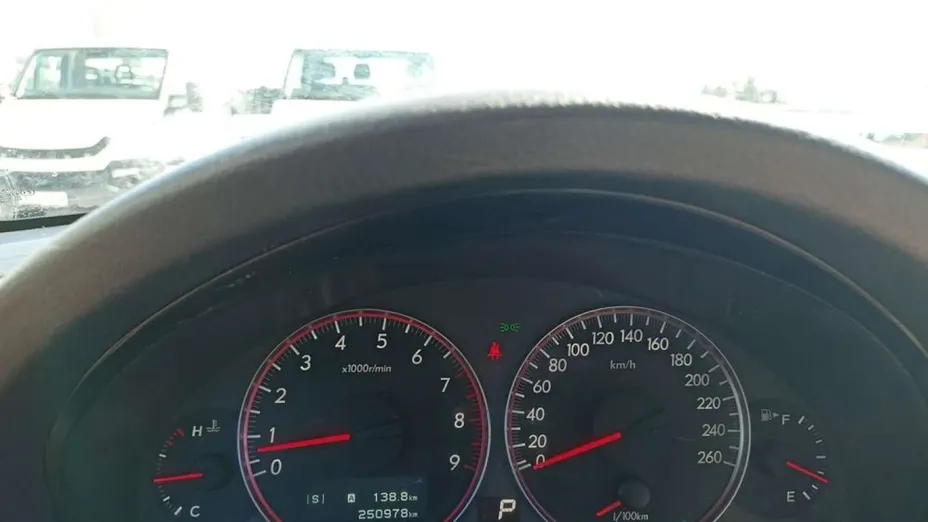 SUBARU Outback -