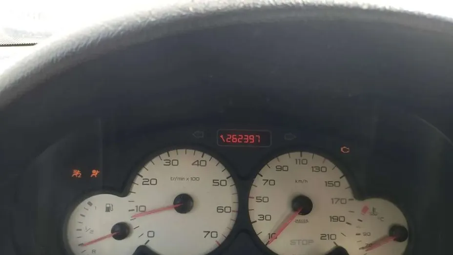 PEUGEOT Partner -