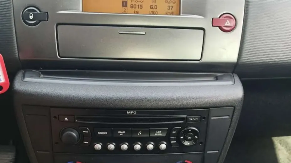 CITROEN C4 -