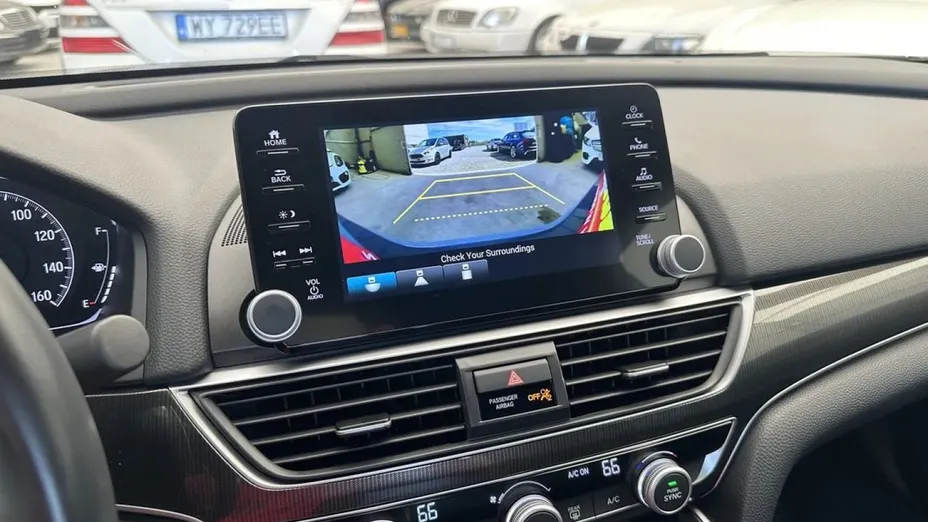 HONDA Accord -