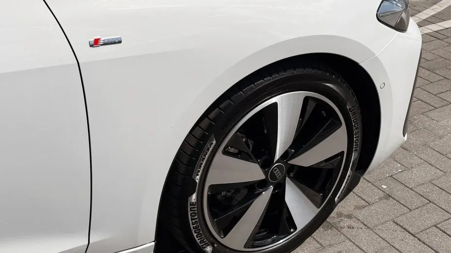AUDI A5 -