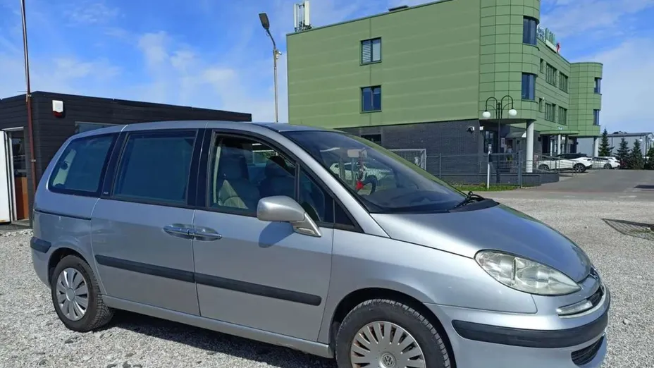 PEUGEOT 807 -