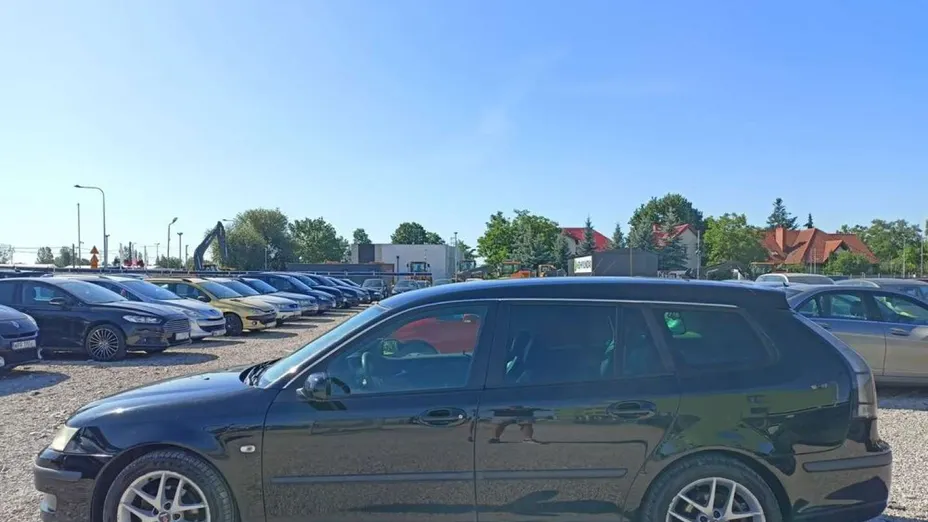 SAAB 9-3 -