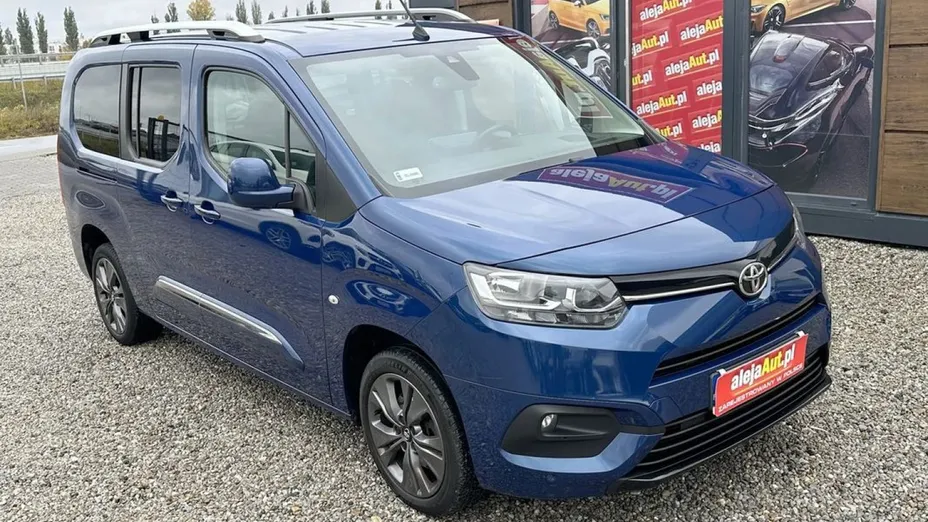 TOYOTA Proace City Verso -