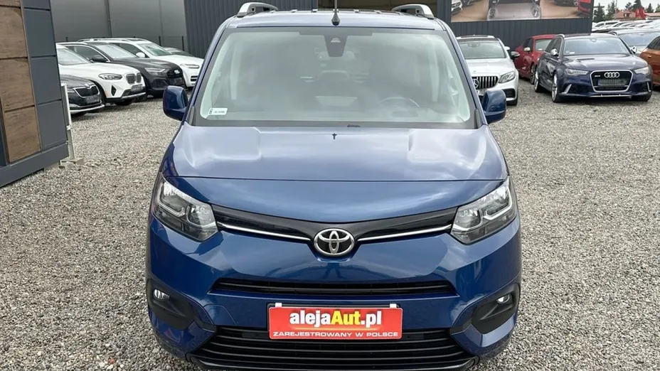 TOYOTA Proace City Verso -