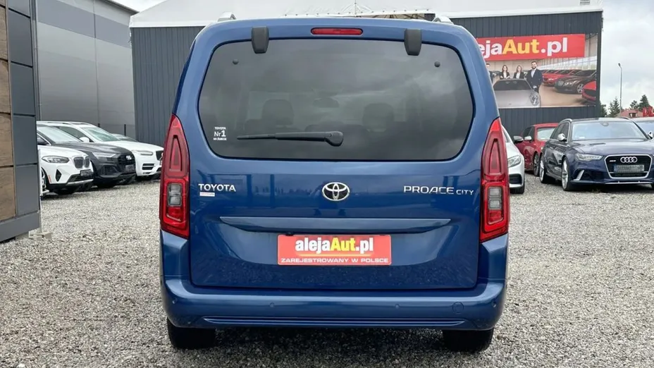 TOYOTA Proace City Verso -