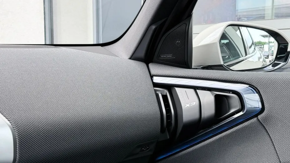 BMW X3 -