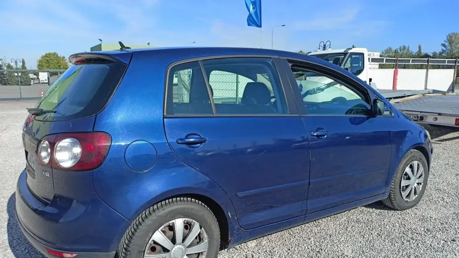 VOLKSWAGEN Golf Plus -