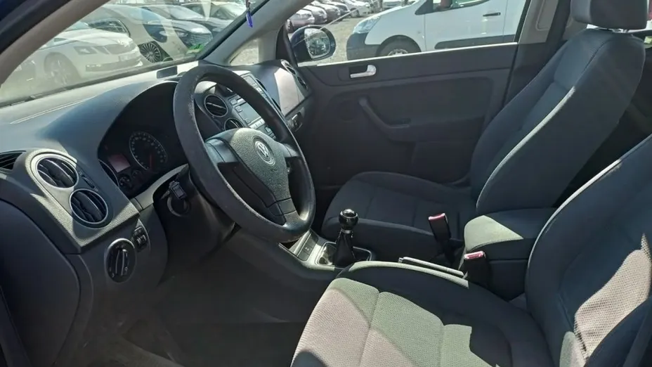 VOLKSWAGEN Golf Plus -