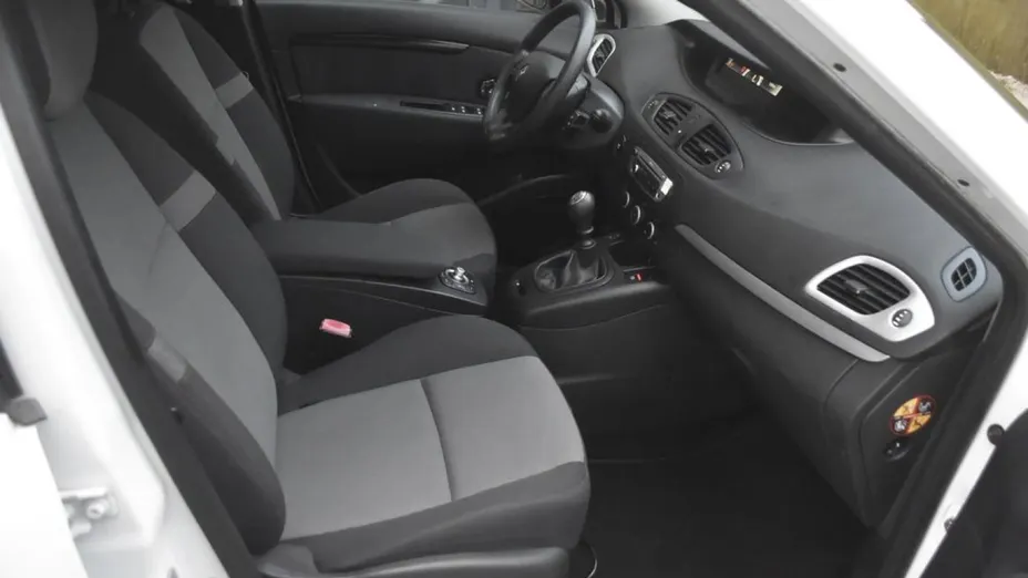 RENAULT Scenic -