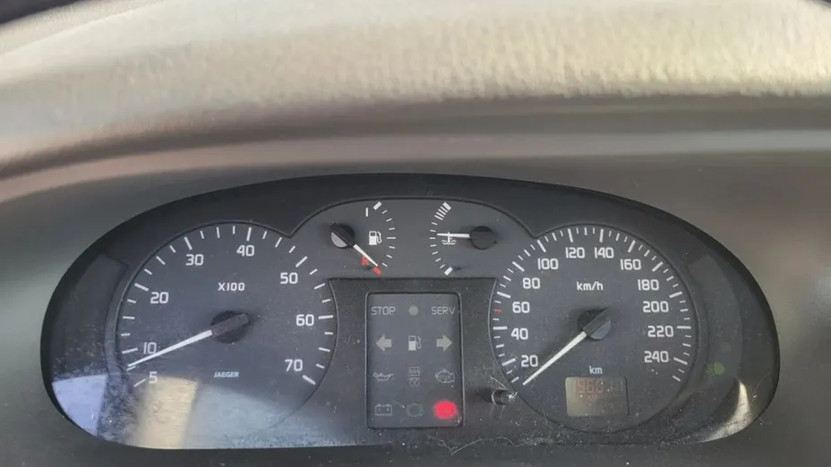 RENAULT Scenic -