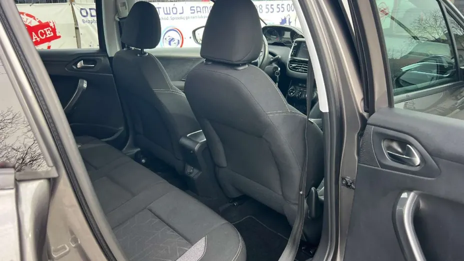PEUGEOT 2008 -