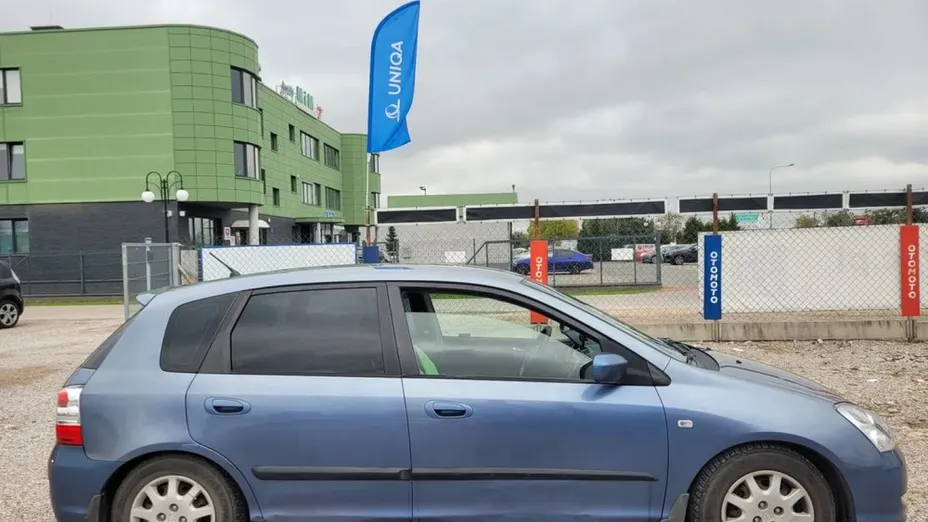 HONDA Civic -