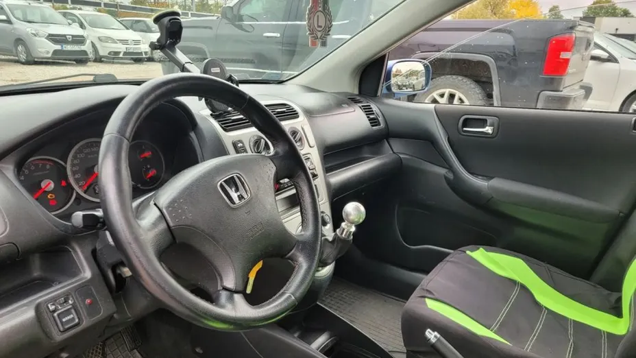 HONDA Civic -