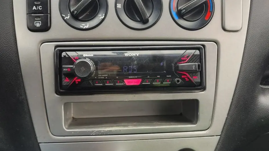 HONDA Civic -