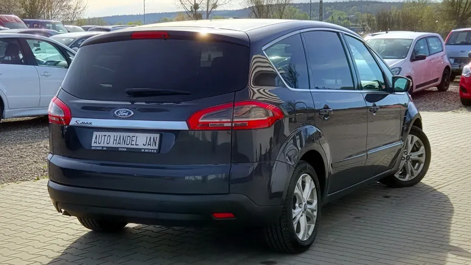 FORD S-MAX -