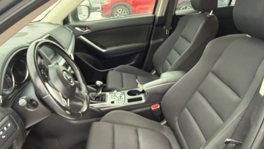 MAZDA CX-5 -