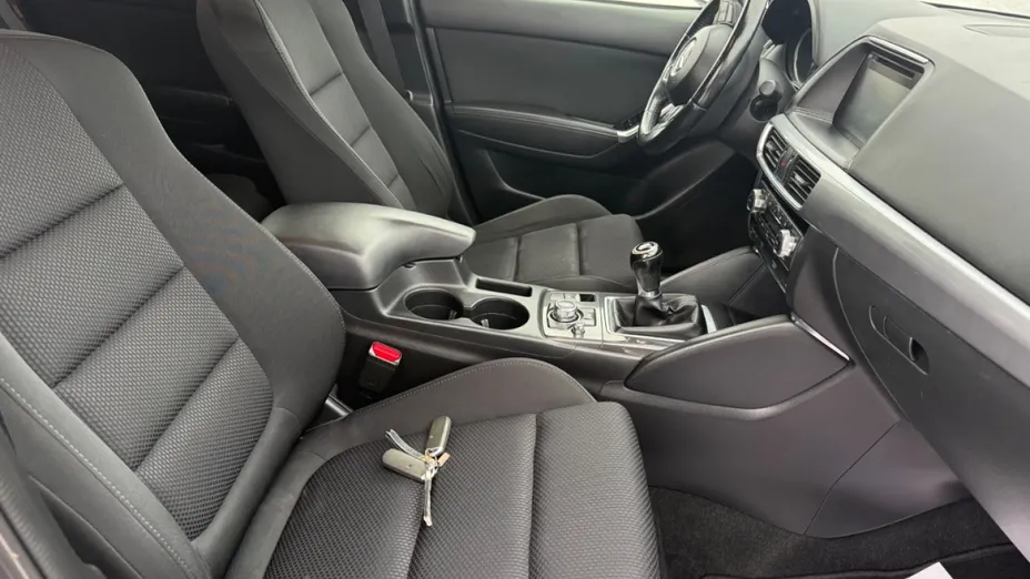 MAZDA CX-5 -