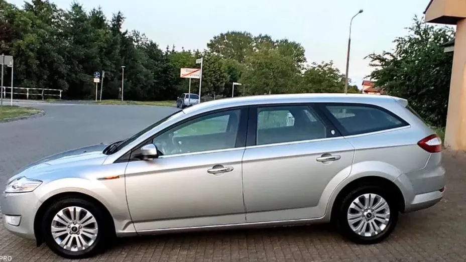 FORD Mondeo -